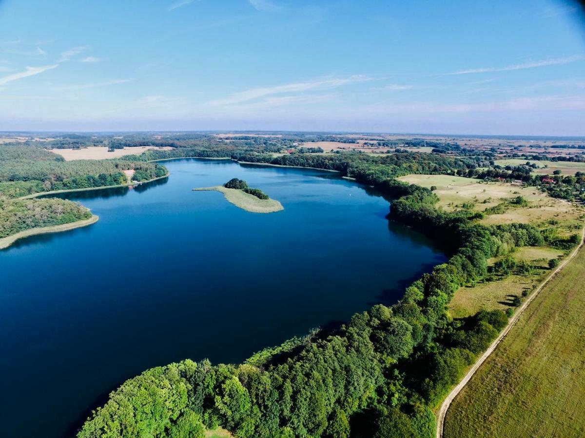 Landhaus Schoenhof Feldberger Seenlandschaft Luaran gambar
